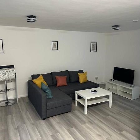 Stylish Apartment At Carlton Grove Λονδίνο Εξωτερικό φωτογραφία
