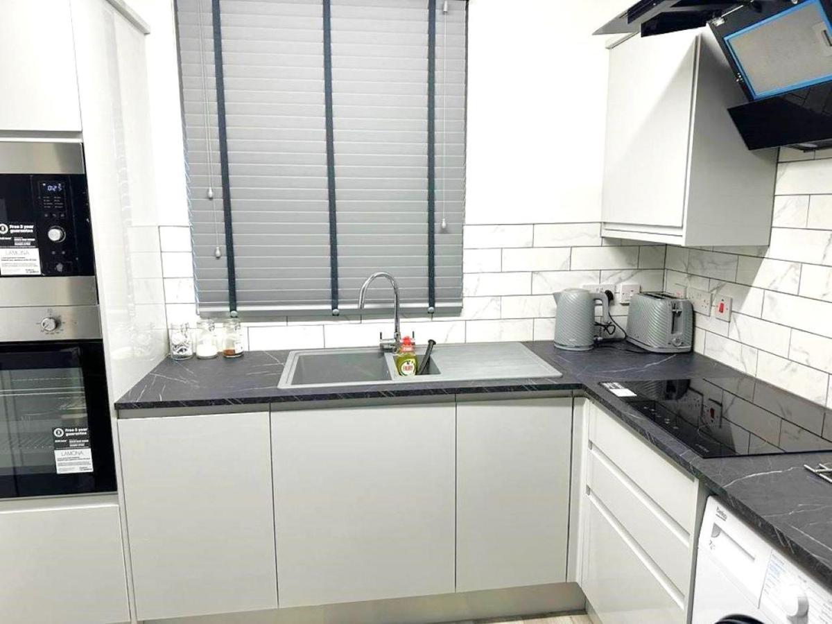 Stylish Apartment At Carlton Grove Λονδίνο Εξωτερικό φωτογραφία
